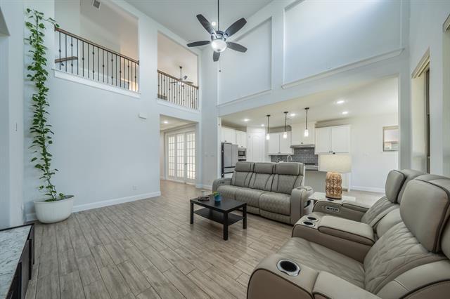 Foto del edificio - 921 Bayberry Dr
