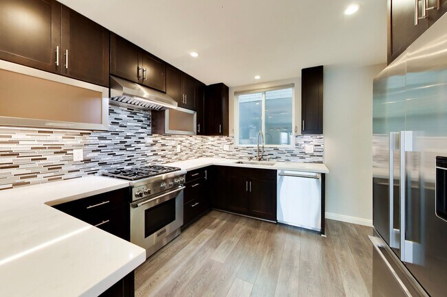 Foto del edificio - 4024 Lawton St