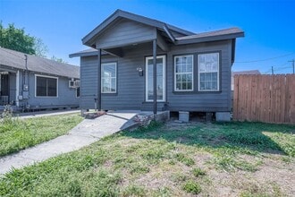 Building Photo - 4704 Farmer St