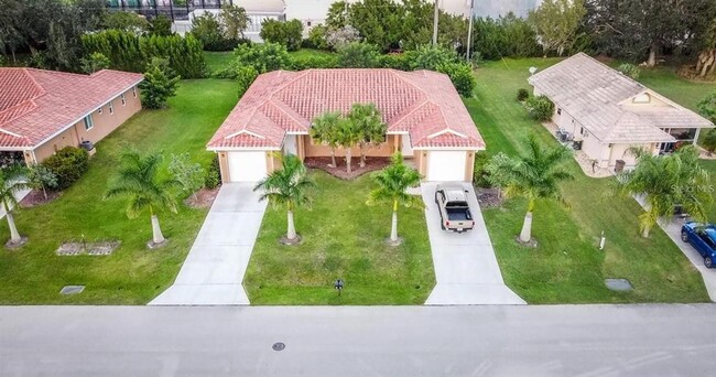 Building Photo - 3948 San Rocco Dr