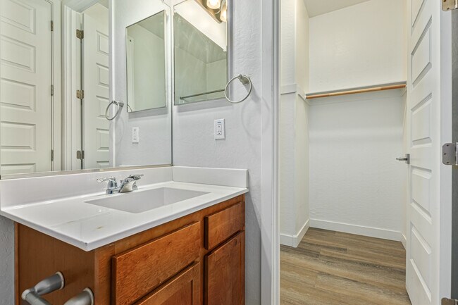 Foto del edificio - 4236 N 27th St