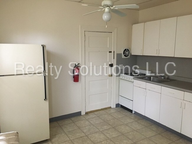 Building Photo - 1000 Cinnaminson Ave