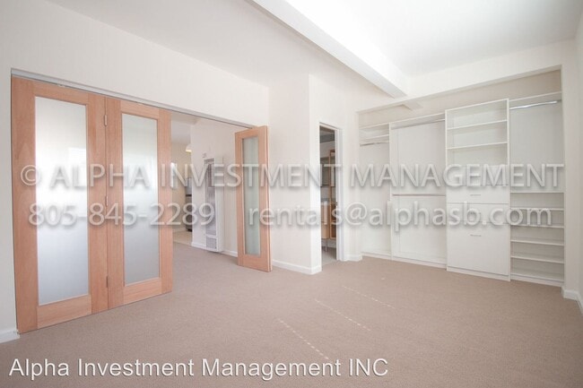 Building Photo - 323 W Quinto St
