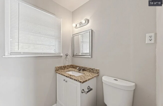 Foto del edificio - 2539 Hillsboro Ave