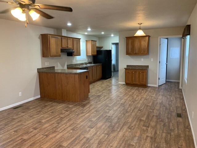 Foto del edificio - 2506 Lawndale Rd