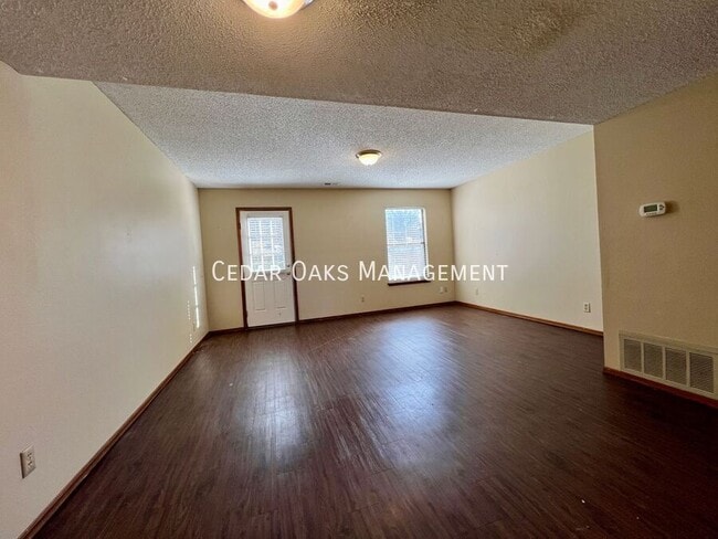 Building Photo - 4098 N Sunflower Cir
