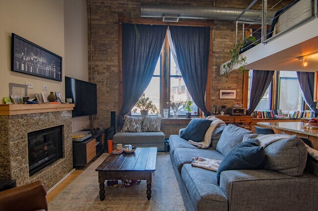Foto del edificio - 525 N Halsted St