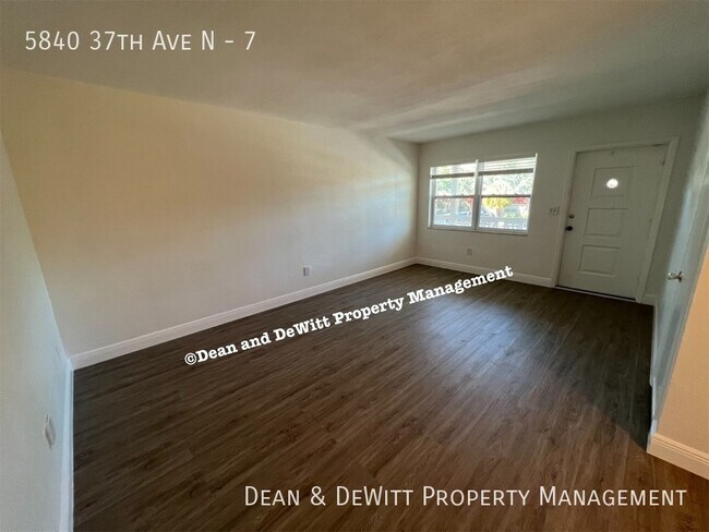 Foto del edificio - 5840 37th Ave N