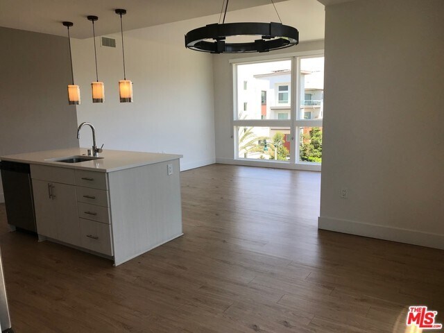 Foto del edificio - 12760 Millennium Dr