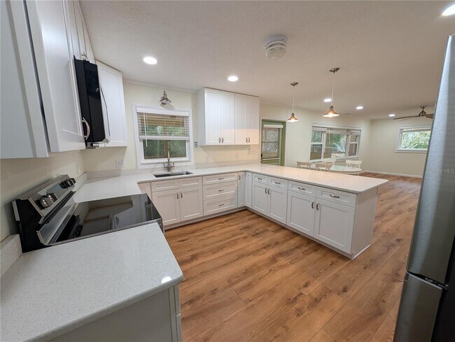 Foto del edificio - 8481 S Great Oaks Dr