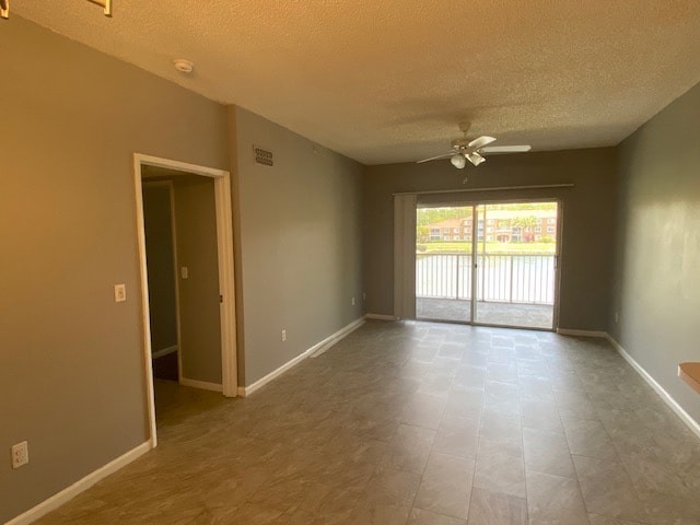 Building Photo - 1820 Florida Club Cir