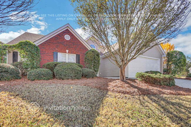 Building Photo - 907 Koala St