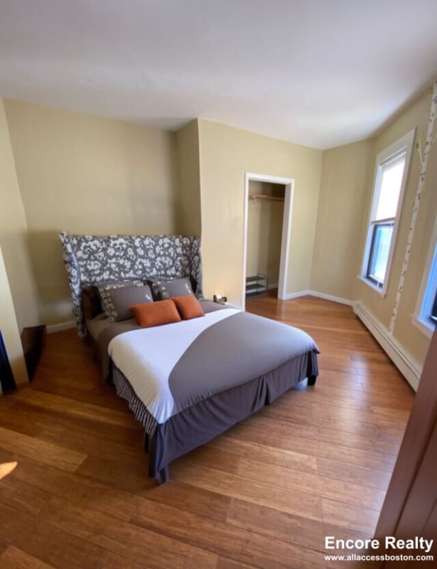 Foto del edificio - 147 Meridian St