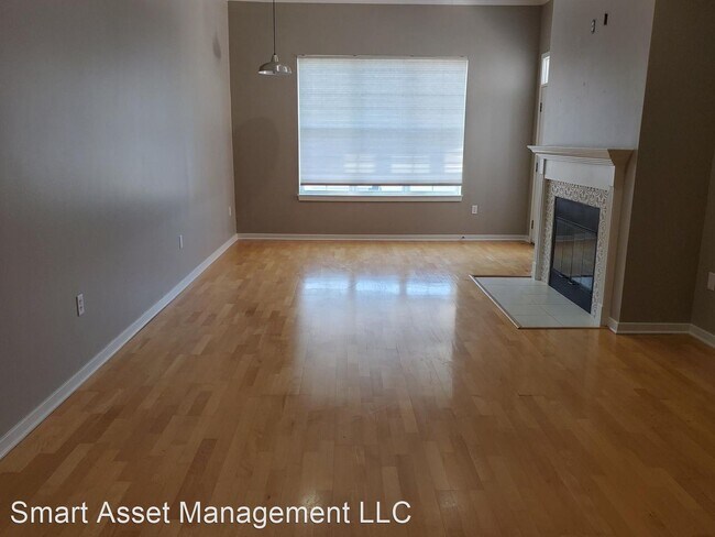 Building Photo - 2 br, 2 bath House - 3862 S Lake Shore Dri...