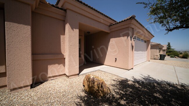 Foto del edificio - PRIME WALLECK RANCH LOCATION
