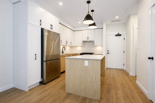 Photo du bâtiment - 3100 272 St