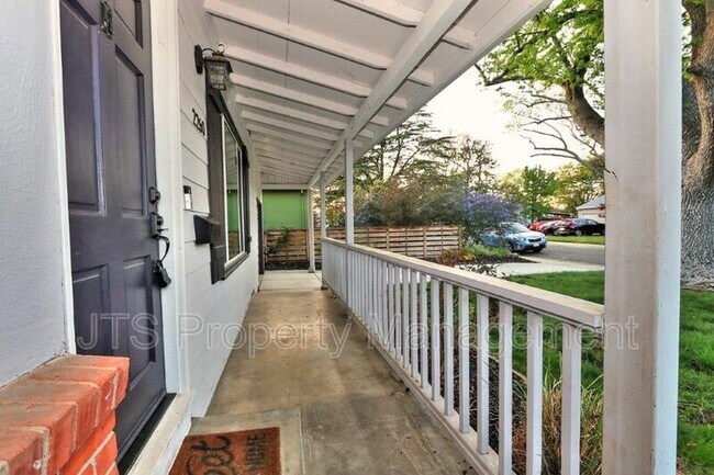 Foto del edificio - 2260 Knight Wy