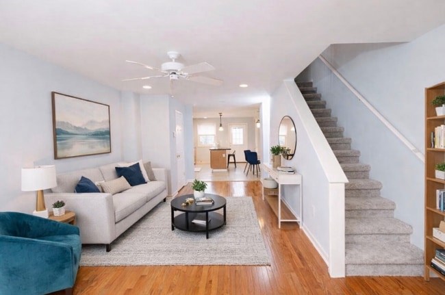 Photo - 3732 Falls Rd Townhome