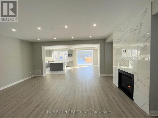 Building Photo - 912 Rubicon Pl