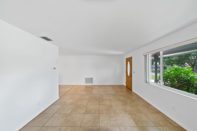 Foto del edificio - Move In Ready 3/2