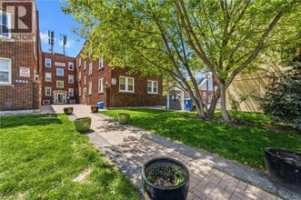 Building Photo - 1544 King St E
