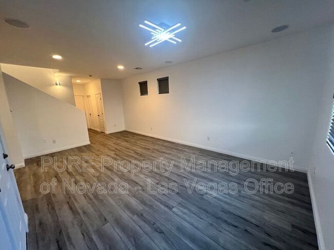 Foto del edificio - 7638 Peaceful Trellis Dr