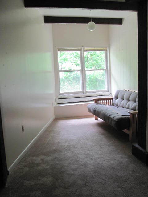 Building Photo - 314 University Ave