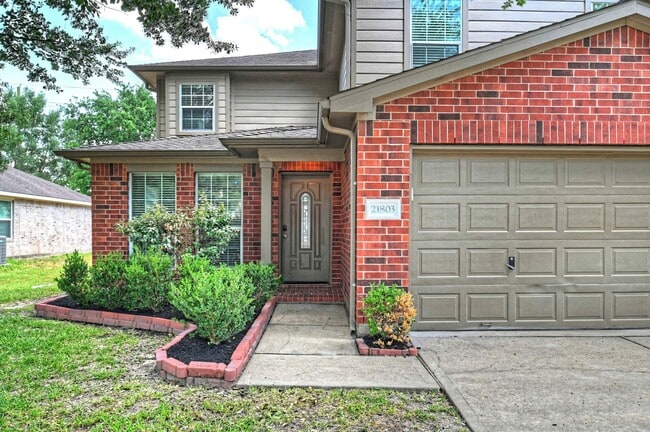 Foto del edificio - 21803 Manor Ct Dr