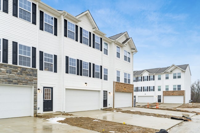 Building Photo - 127 Sitka Willow Dr