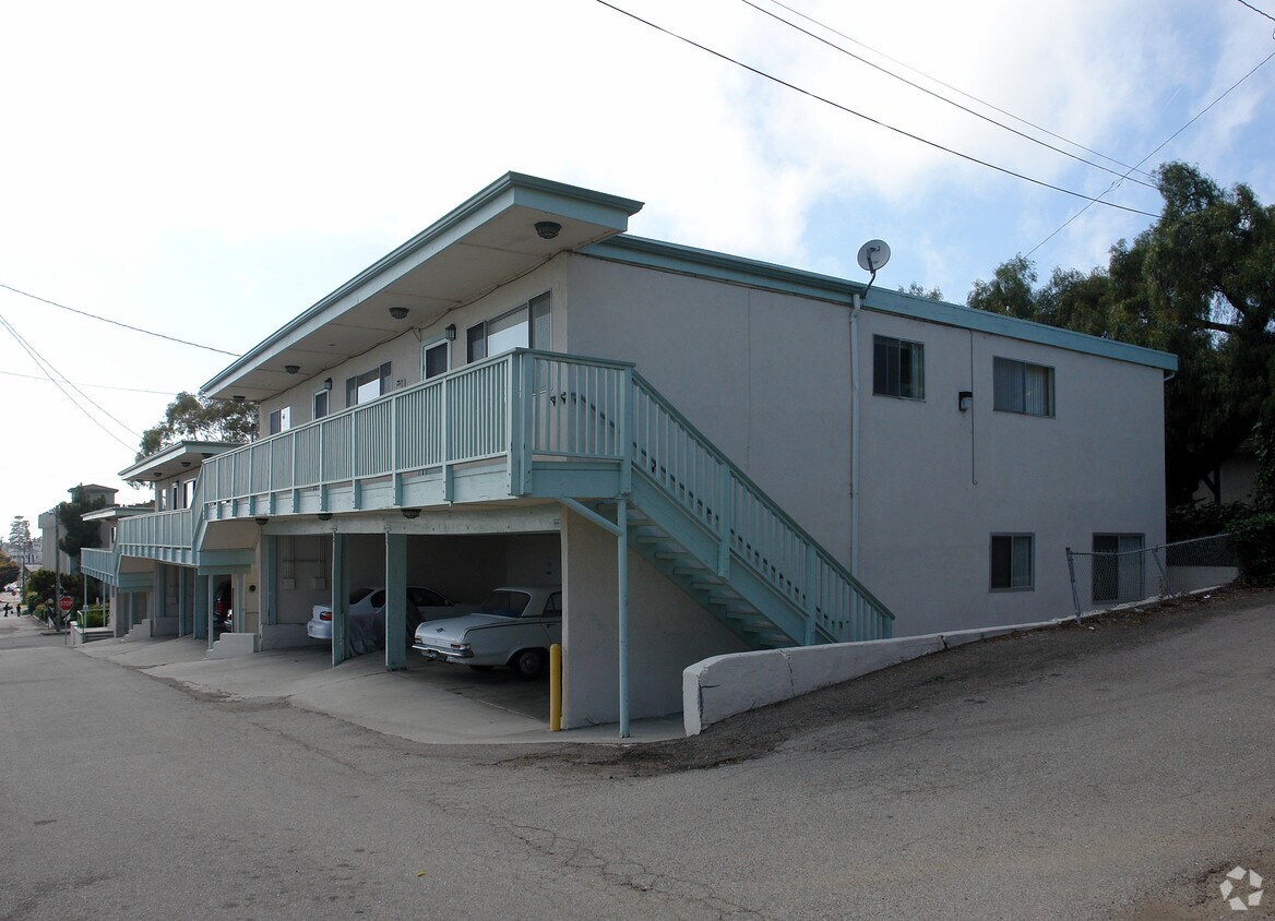 Building Photo - 58 N Ann St