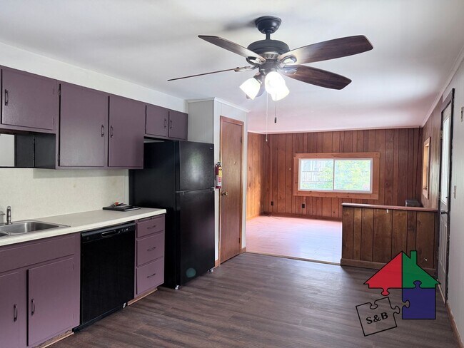 Foto del edificio - 831 Graniteville Rd