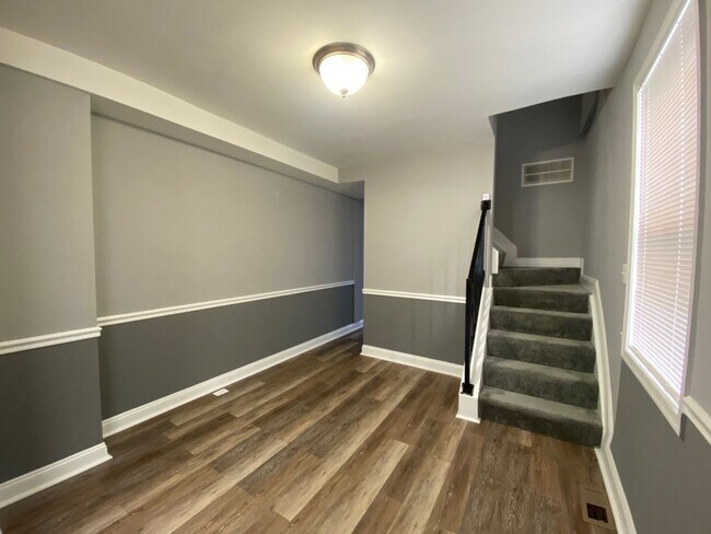 Foto del edificio - 1619 Rutland Ave
