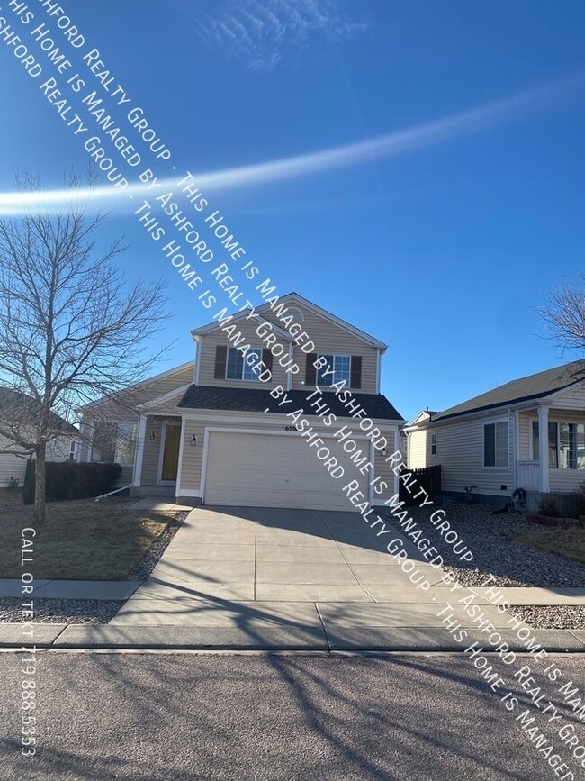 Building Photo - 6530 Fowler Dr