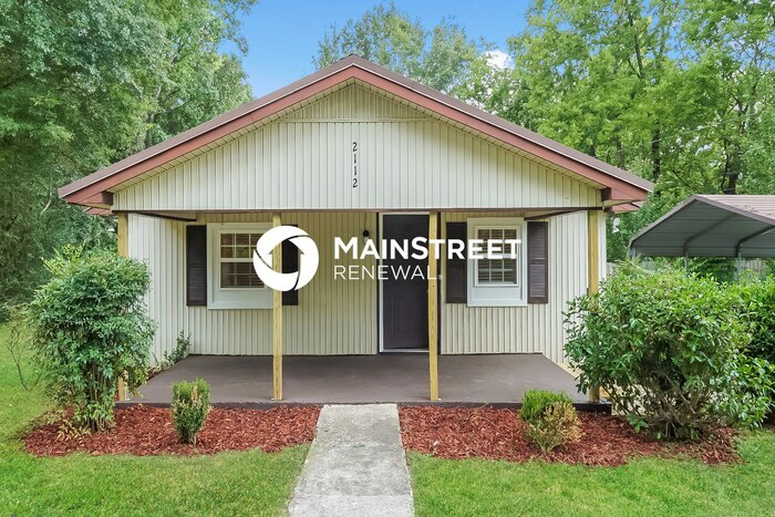 Foto principal - 3 Bedroom Pet-Friendly Home in BESSEMER, A...