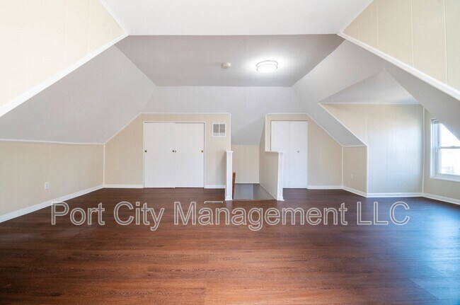 Foto del edificio - 5327 Wesley Ave