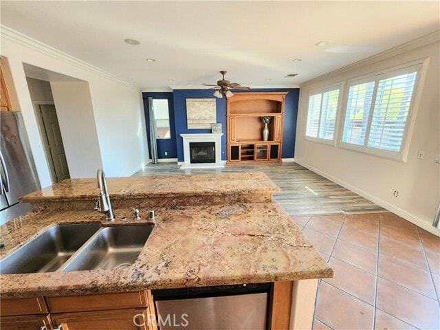 Building Photo - 10886 Cameron Ct