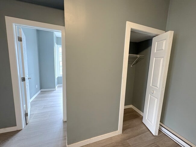 Building Photo - 55-55 Albert St