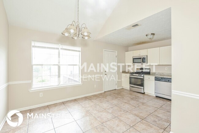 Foto del edificio - 680 Compton Ln