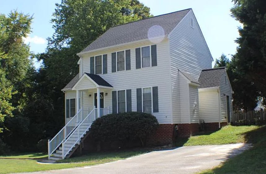 Foto principal - 6965 Pimlico Dr