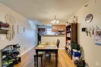 Building Photo - 2750 S Durango Dr