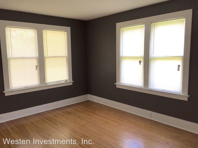 Foto del edificio - 5 br, 2 bath Room For Rent - 345 W Murray St