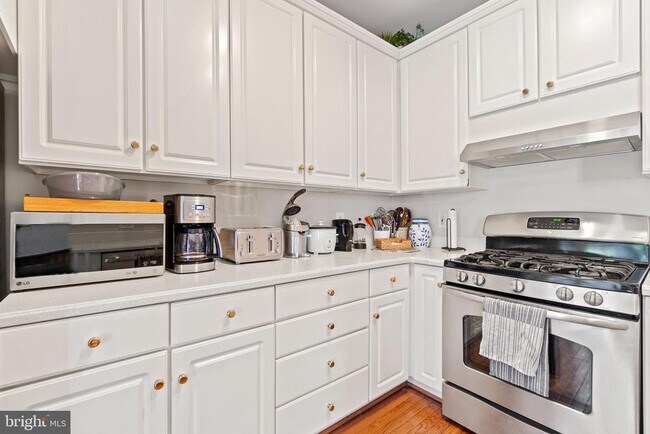 Foto del edificio - 727 N Vermont St