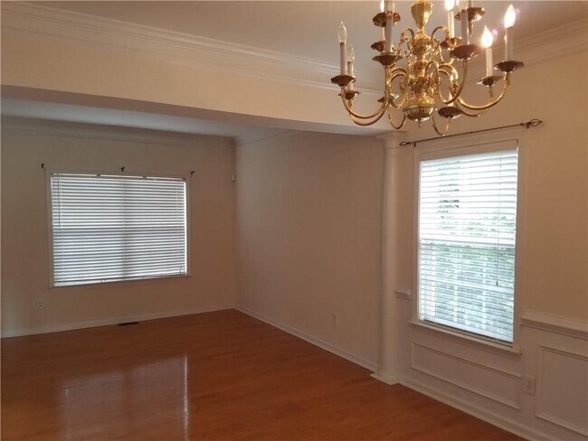 Building Photo - 12945 Morningpark Cir