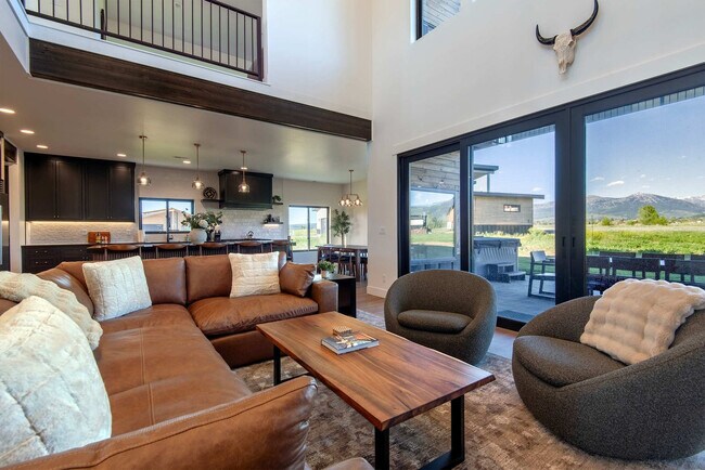 Foto del edificio - 1601 Jackrabbit Ln
