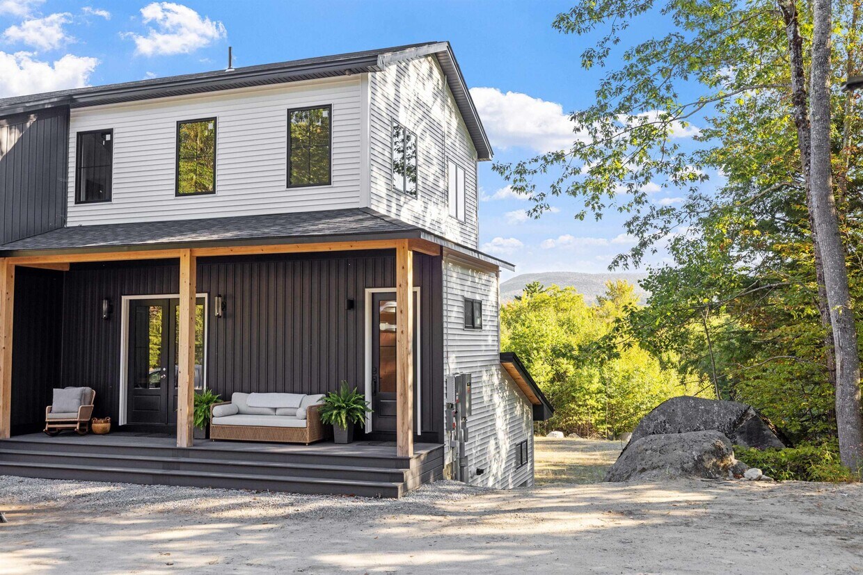 Foto principal - 70 Greystone Ln