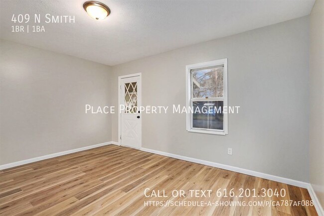 Building Photo - 409 N Smith St