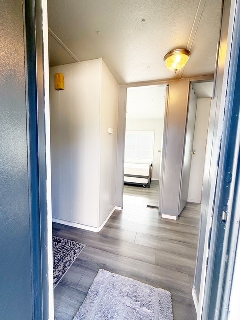 Foto del edificio - 2466 3rd Ave E