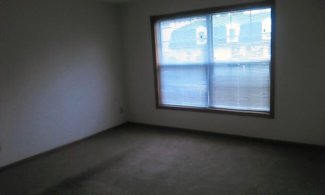 Foto del edificio - 2100 Curry Rd