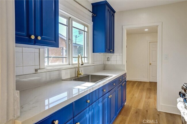 Foto del edificio - 950 E 48th St