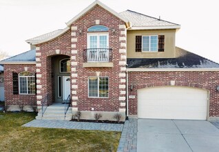 Building Photo - 2280 N 2350 W